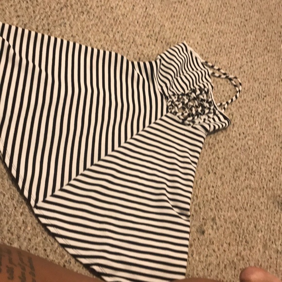 H&M black and white stripped size S - Picture 2 of 3
